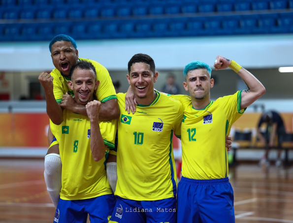 A Seleção Masculina goleia a Suíça e disputa 5º lugar no Mundial de Futsal de Surdos